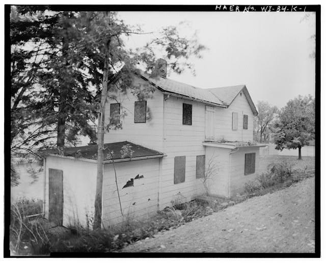 1. VIEW NORTHWEST, Lockkeeper's residence - Appleton...