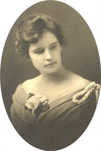 Anna Fleming