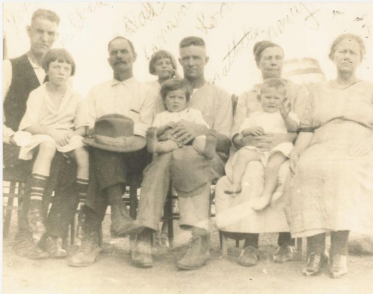 McKay & Myers Family (1922)