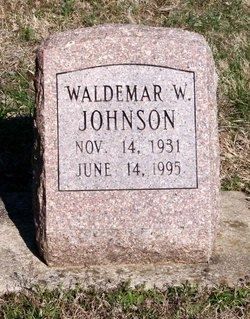 Waldemar Wally Johnson gravesite