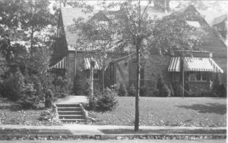 Home of August and Eleanor (Pfannenschmidt) Metz