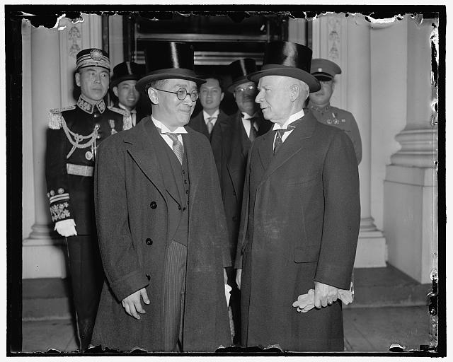 New Chinese Ambassador presents credentials Washington,...