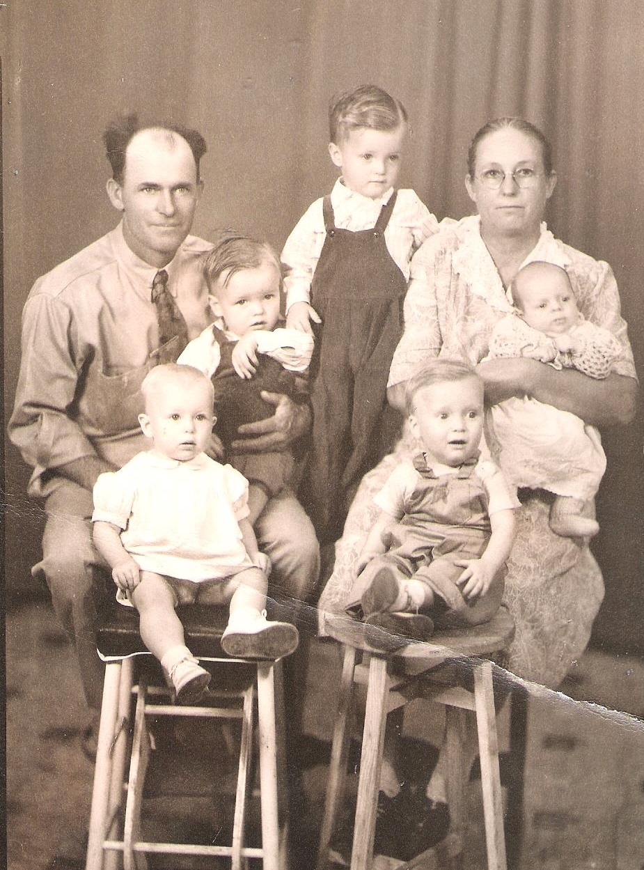 E. D.  Riggins family