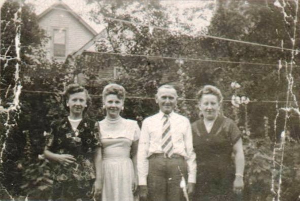 Niziol Family 1951