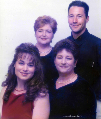 2007 Family Photo of Marcia Suzanne Johnson Ambrose, Brien Edward Smith, Kristine Elizabeth Smith Teshima, Michelle Elizabeth Johnson Smith