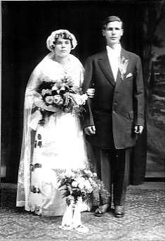 Lucy Klimek and Louis Stopa Wedding 