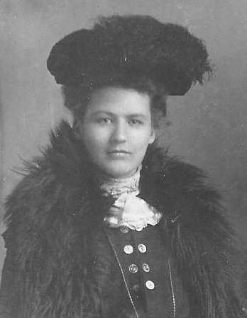 Unknown woman, Feather hat