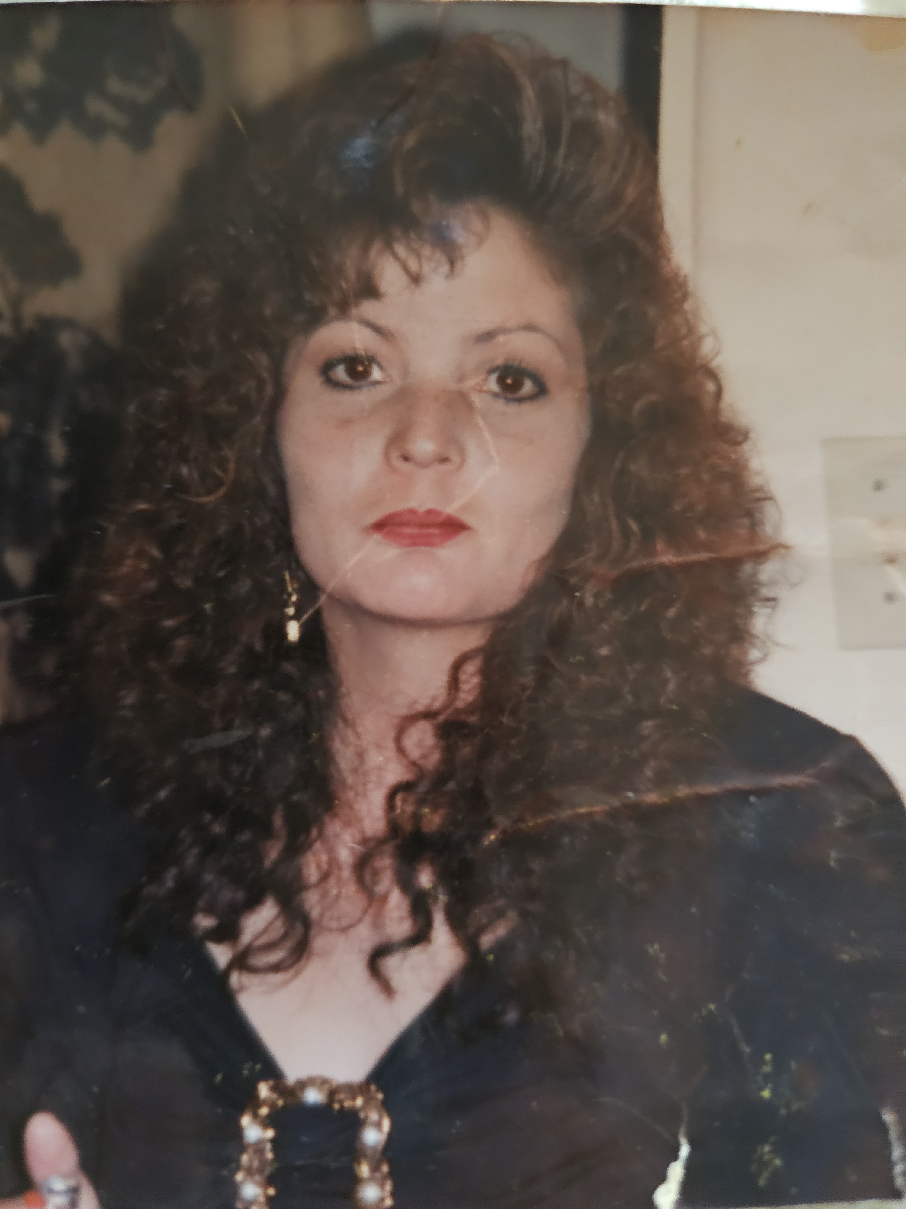 Davette Gallegos