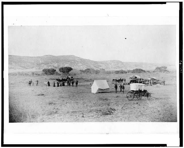 Major C.B. McLellan's camp on Clear Creek, Arizona; en...