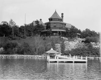 Residence of Frank Chamberlain, Lake Geneva, Wis.