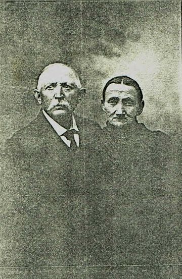 Frederick & Christina (Lange) Blankschein, 1900