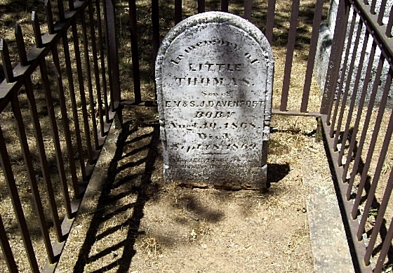 Thomas Davenport Headstone