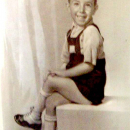 A photo of Ioni Hirsch