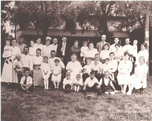 1917 Looney Family Reunion