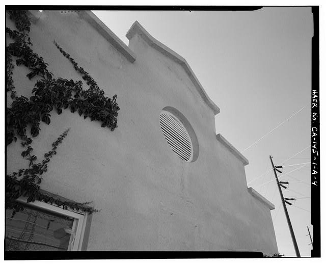 4. CLOSE-UP OF REAR STEPPED PARAPET GABLE SHOWING TOP...