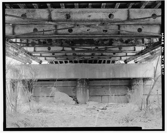 11. UNDER BRIDGE DETAIL OF ABUTMENT - NORTH - Lower San...