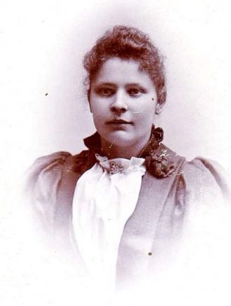 Armida Halen, Swedish Photographer