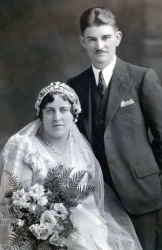 Christine & Phillip Kneifl, 1932