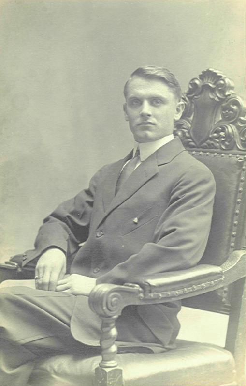 Chris Bartiau
