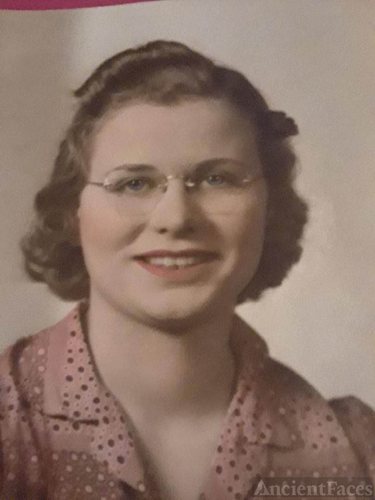 Unknown Moore woman?
