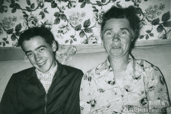 Stanley & Cecil (Creech) Parsley, Kentucky