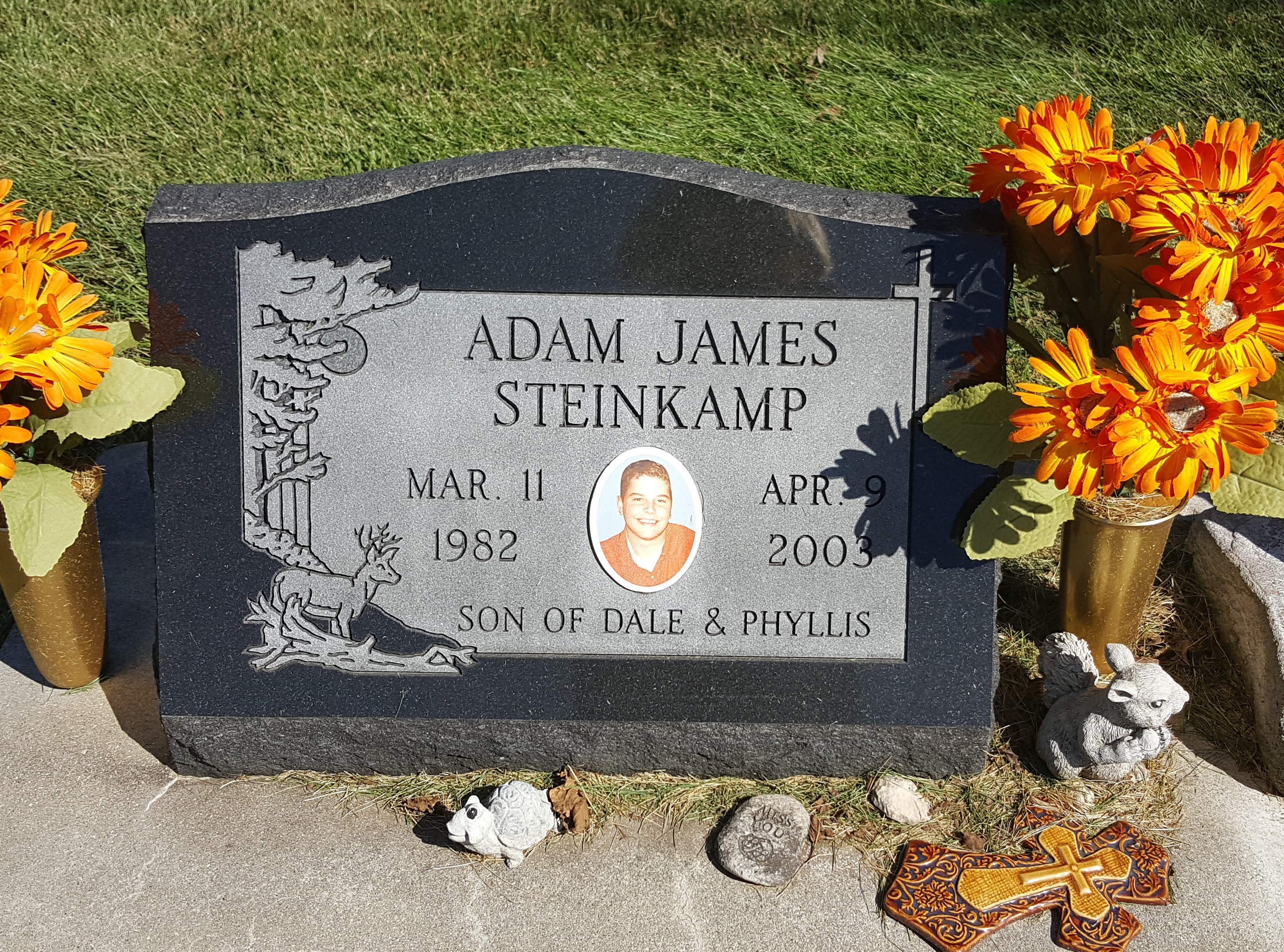 Adam J Steinkamp Gravesite