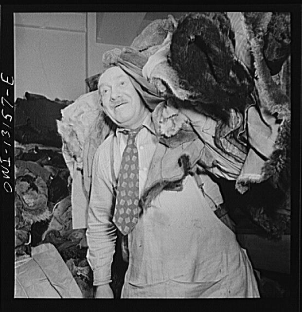 New York, New York. The War Emergency Board of the fur...