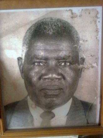 Moses Nkiwane