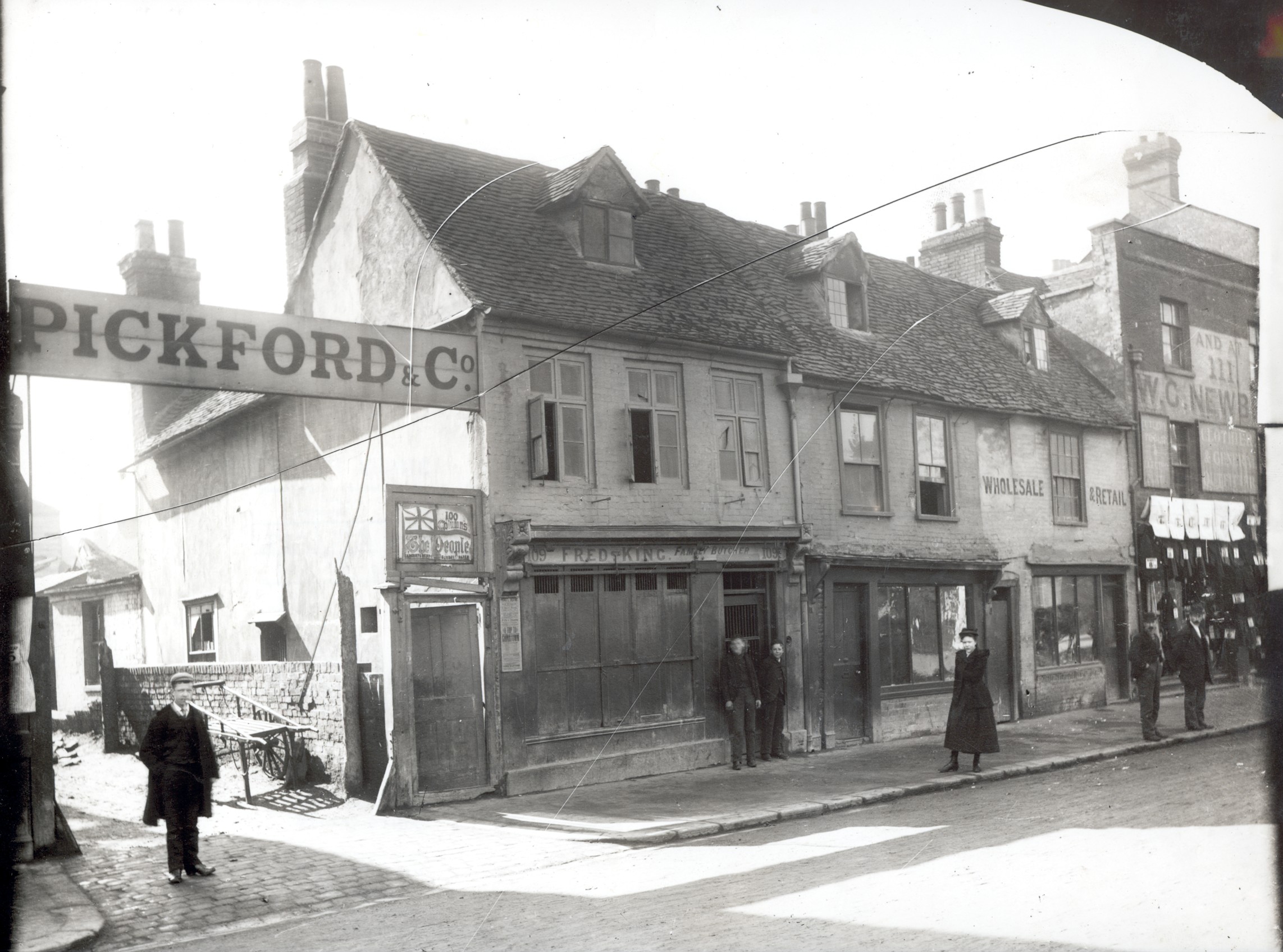 Pickford & Co. - England