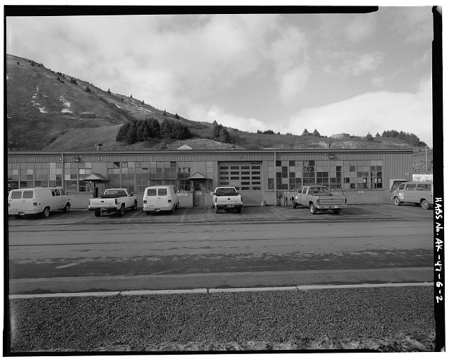2. WOOD SHOP SOUTHEAST ELEVATION - Kodiak Naval Operating...