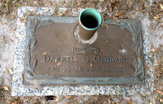 Darrell G Godwin Gravesite