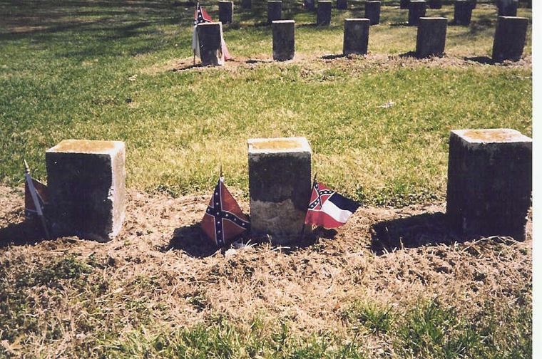 Col. Wm H. Bishop's Tombstone, Photo #17