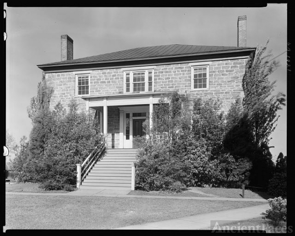 Lumpkin-Hall stone house, University of Georgia, Athens,...