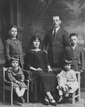 Theodore G Sarangoulis family