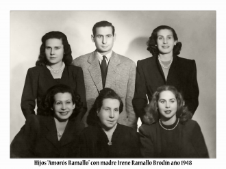 Hijos Amorós Ramallo con su madre Irene Ramallo Brodín - 1943