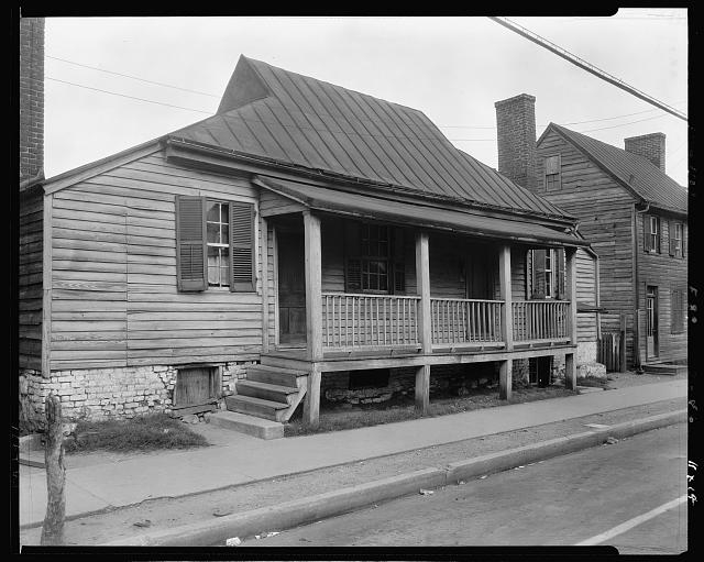 Domicile on Princess Anne Street, Fredericksburg, Virginia