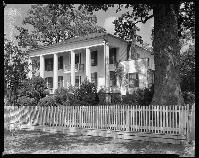 E.B. Cade-Saunders House, Washington, Wilkes County, Georgia