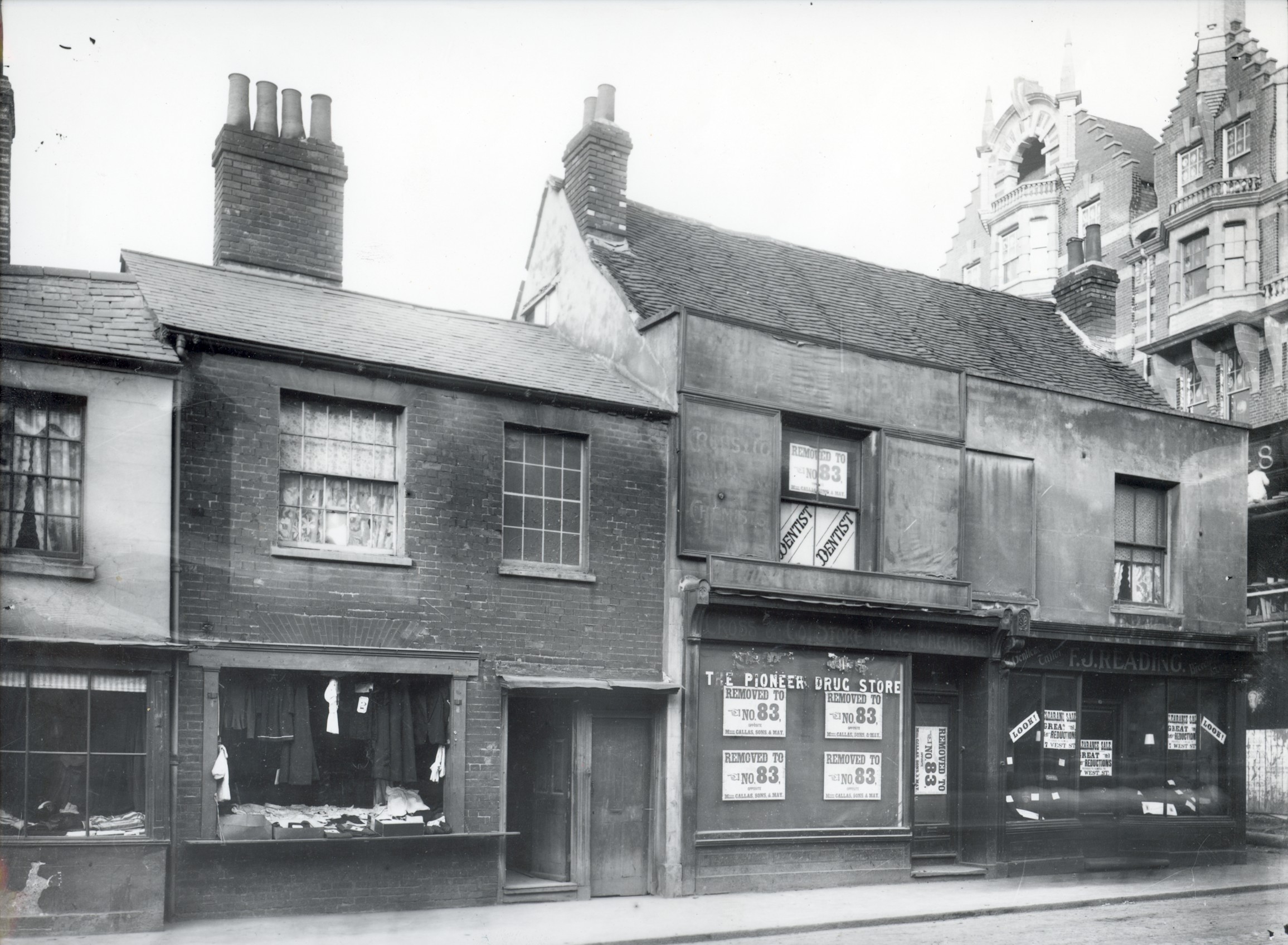Pioneer Drug Store of Cross and Company