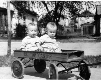 John and William Macdonald  1925