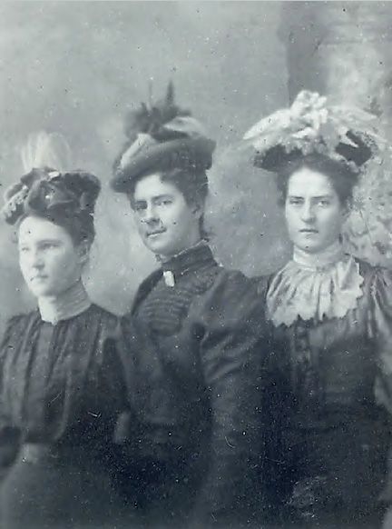 Anna, Mary, & Elizabeth Mahon 1898