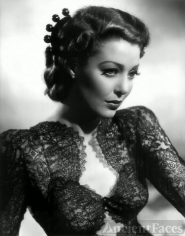 Sexy Loretta Young