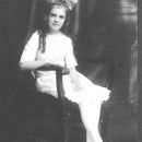 A photo of Edna May Warren