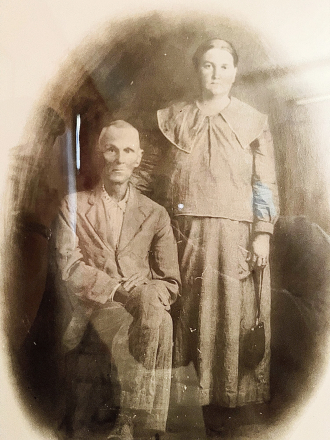 Billy and Zilpha in Louisiana about 1916-1918