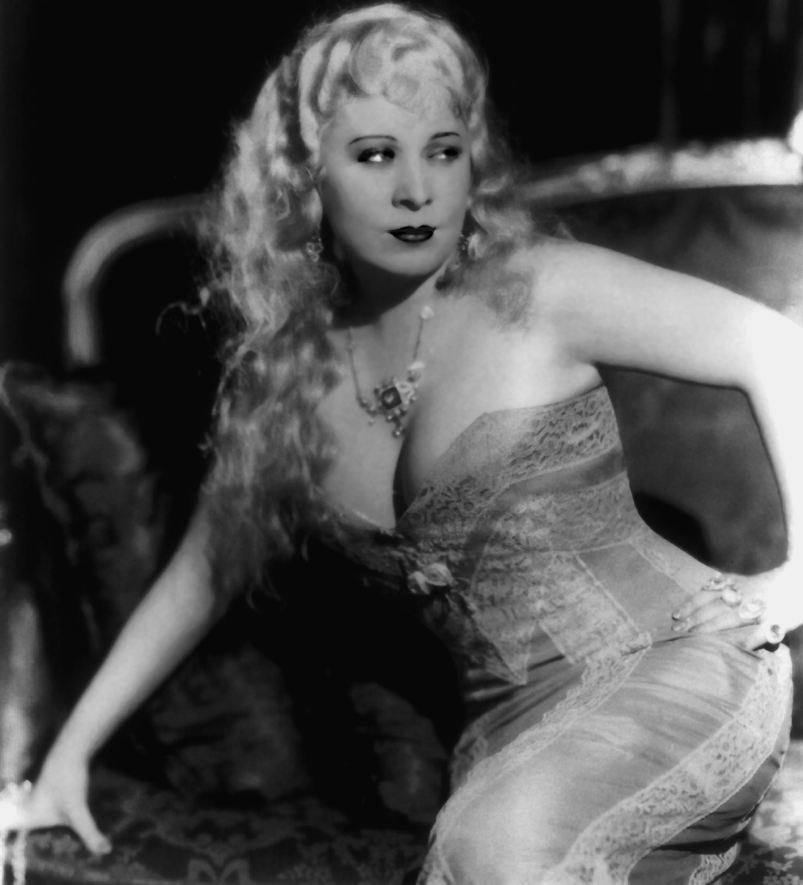 Mae West | Blonde Bombshell