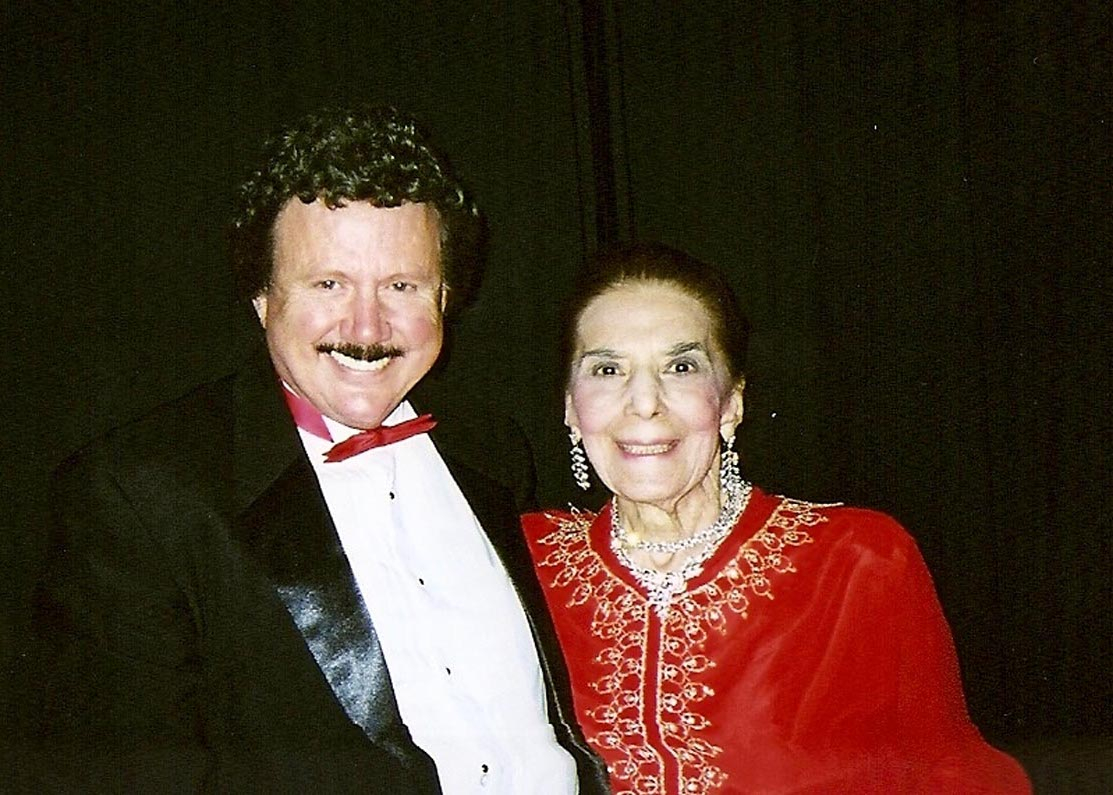Kay Armen with anopera singer,