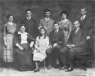 Wisser Family Around 1920