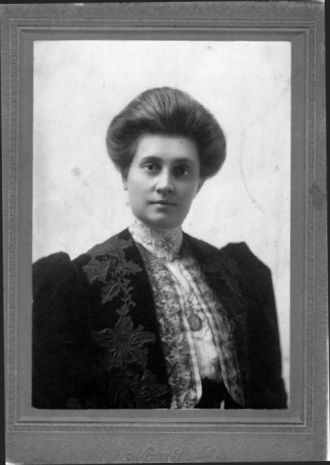 Ann Brandon Petticrew Fox