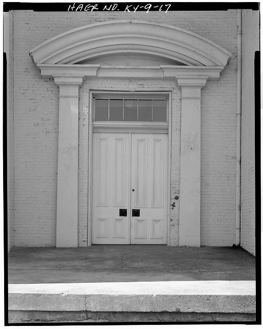17. SOUTH VIEW OF FACADE ENTRANCE (SECONDARY) -...