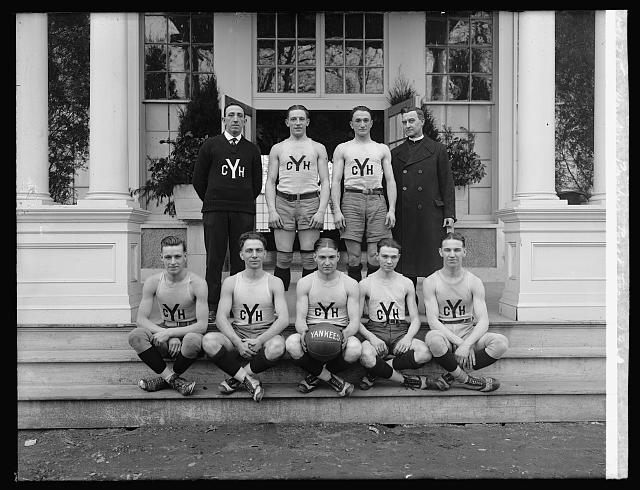 Yankee basketball team, 1920