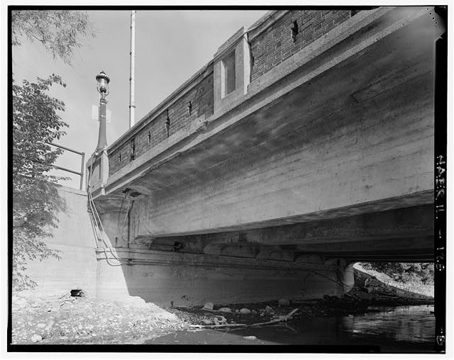 8. UNDERSIDE AT EAST END SUPPORT - Main Street Bridge,...